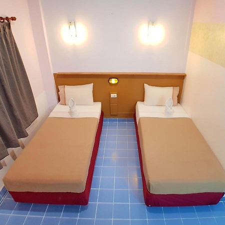 Pacific Inn Phuket Exterior photo